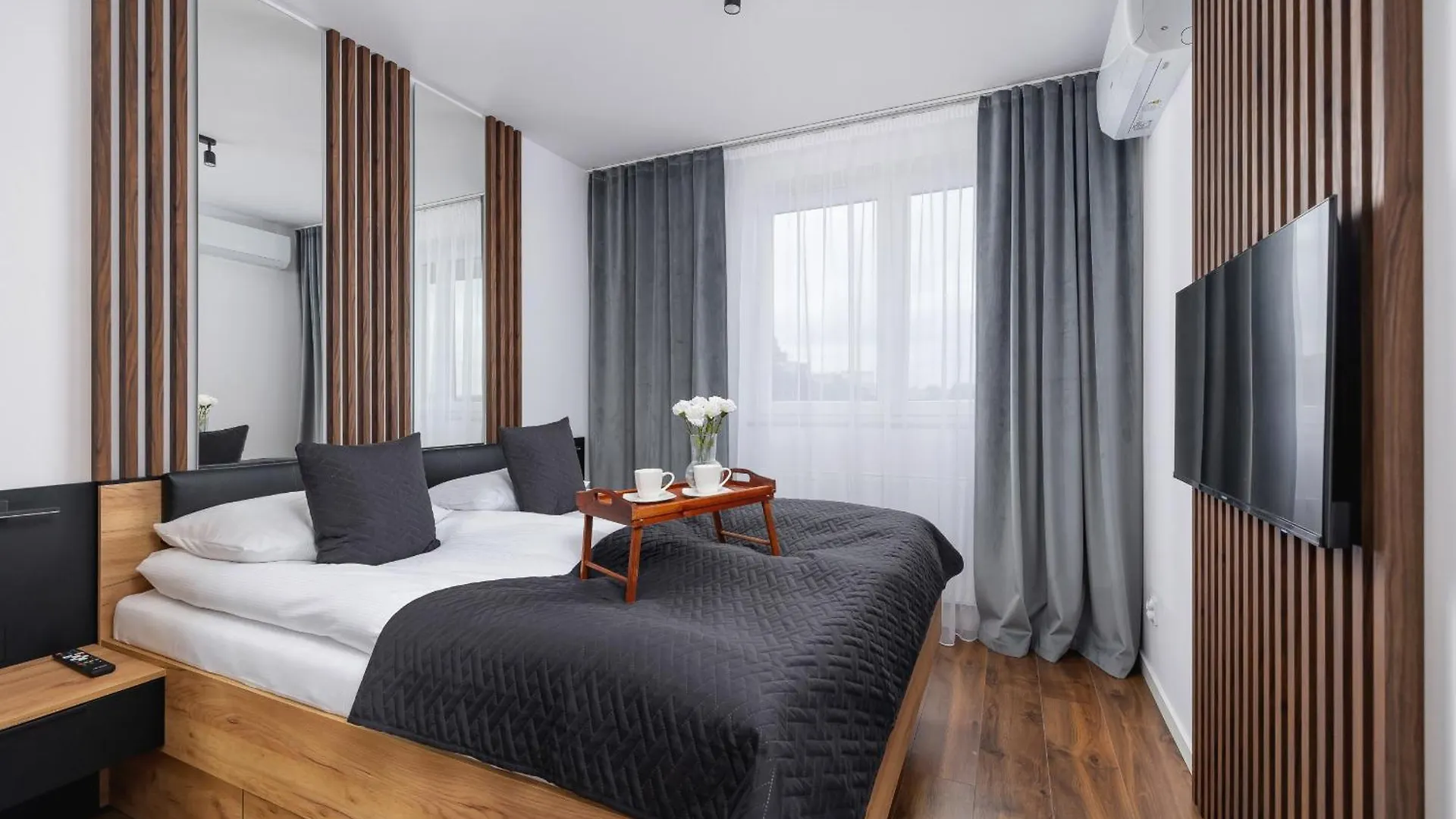 Near Expo Cracow Elegant Apartment By Noclegi Renters Krakow Poland