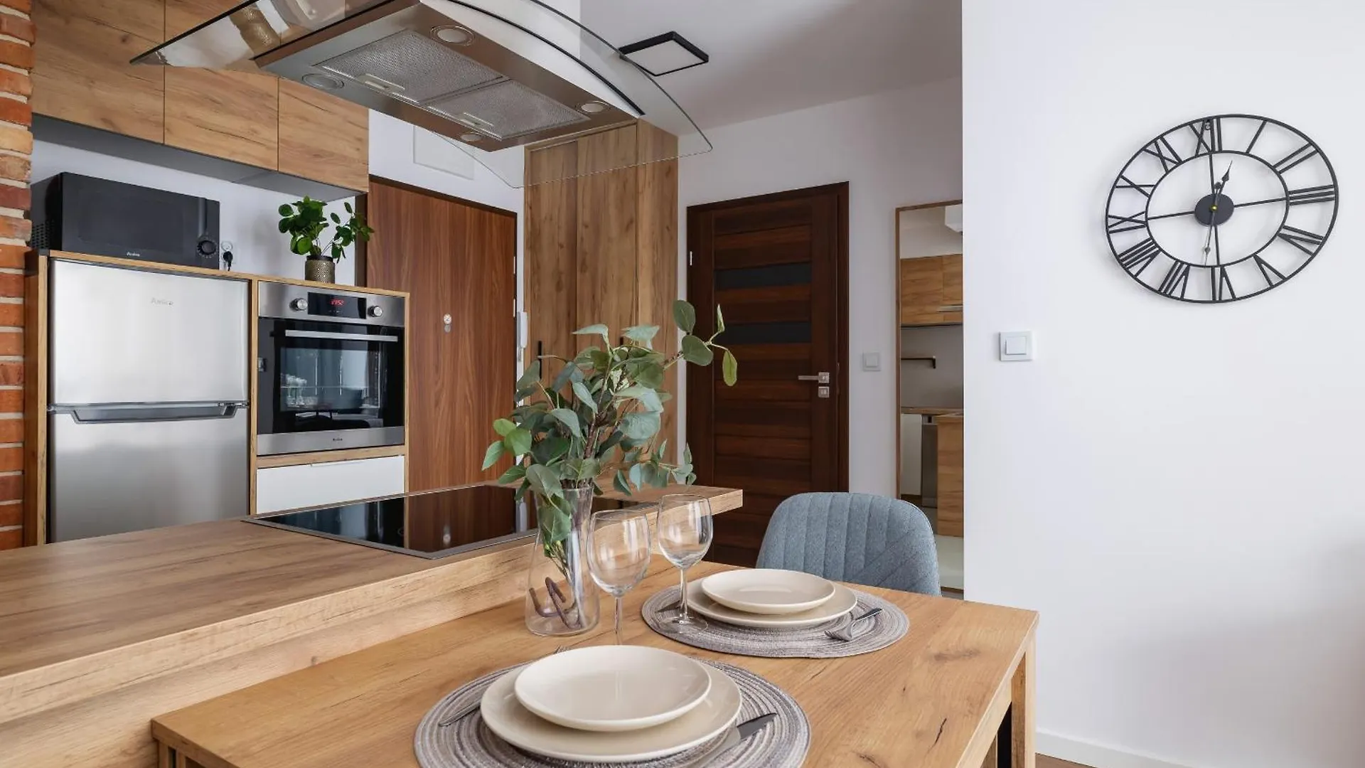 Near Expo Cracow Elegant Apartment By Noclegi Renters Krakow